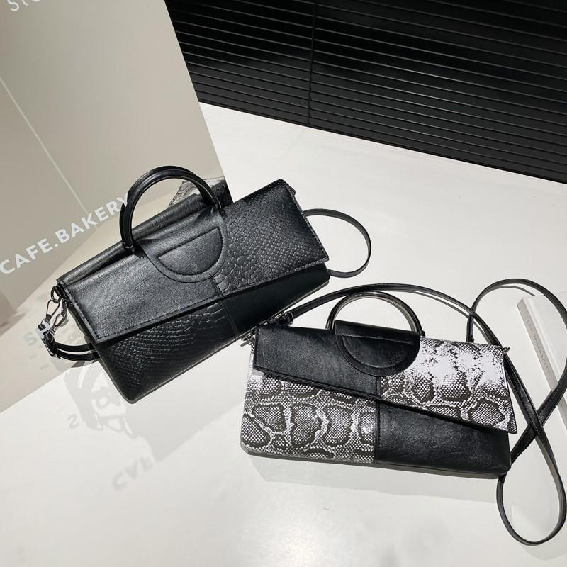 Fashion Splicing Design Snake Pattern Women Casual Single Shoulder Square Bag For Casual Daily Use