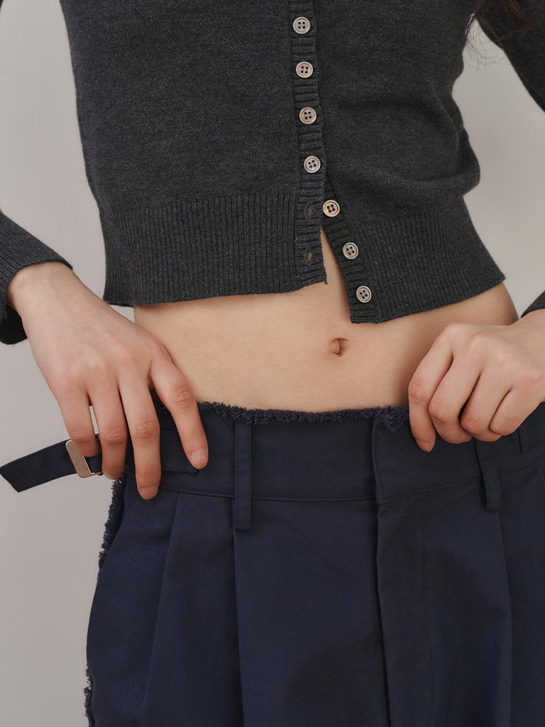 Peullijeupeulojegteu Destroyed Trousers, Navy