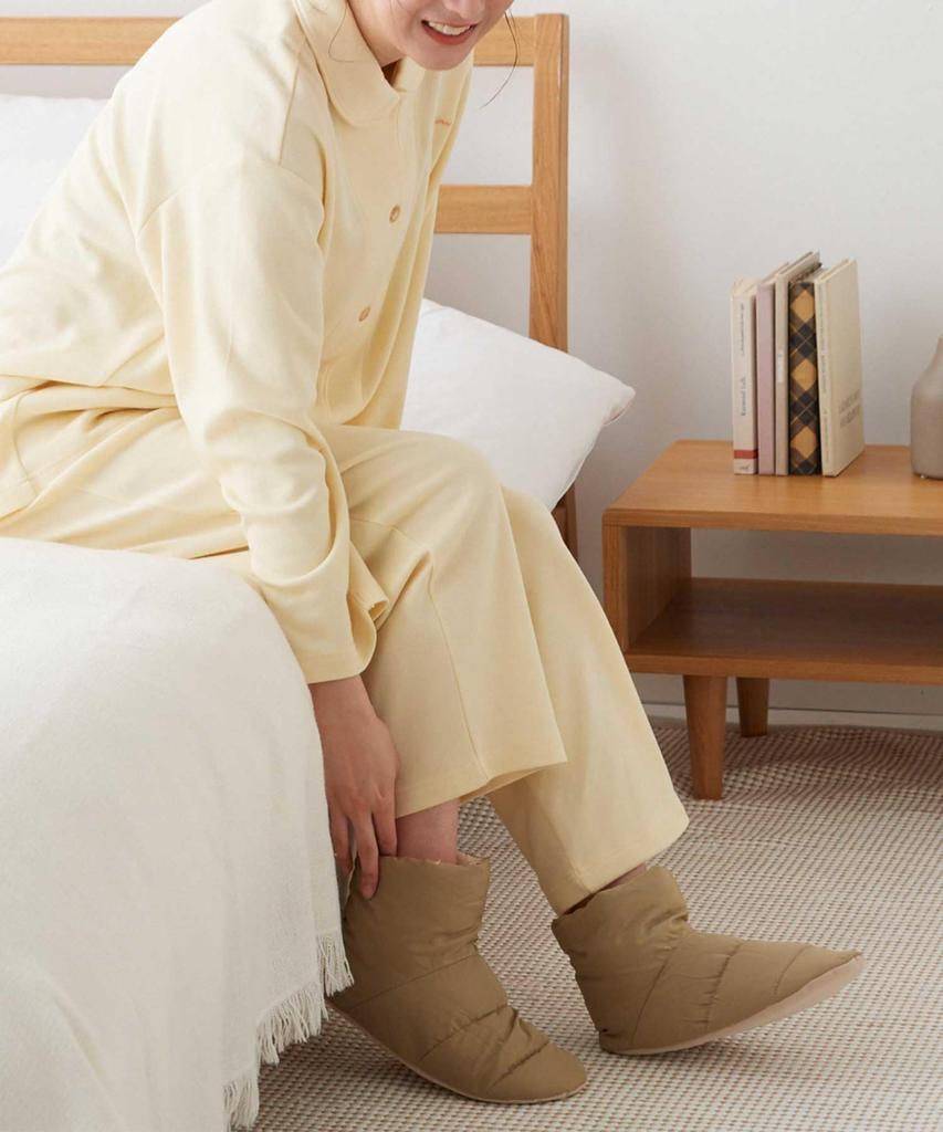 Gunze Bound Heater Plus Room New Size Cm UCHI-COLLE Boot-Type Shoes, Violet, 23.0