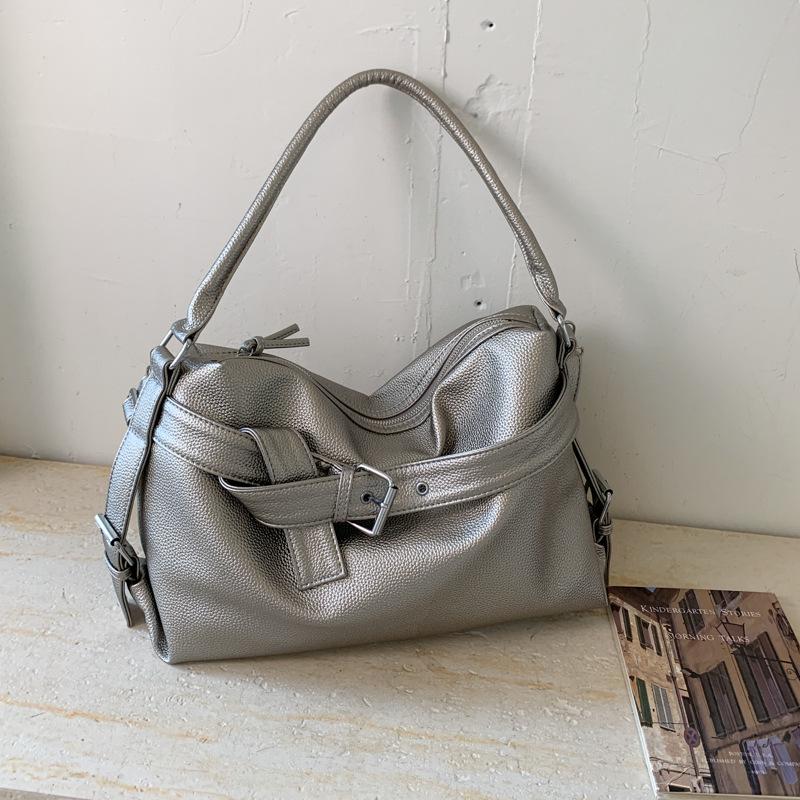 Retro Women's Large-Capacity Soft PU Tote with Leather Buckle - Single Shoulder & Crossbody Bag