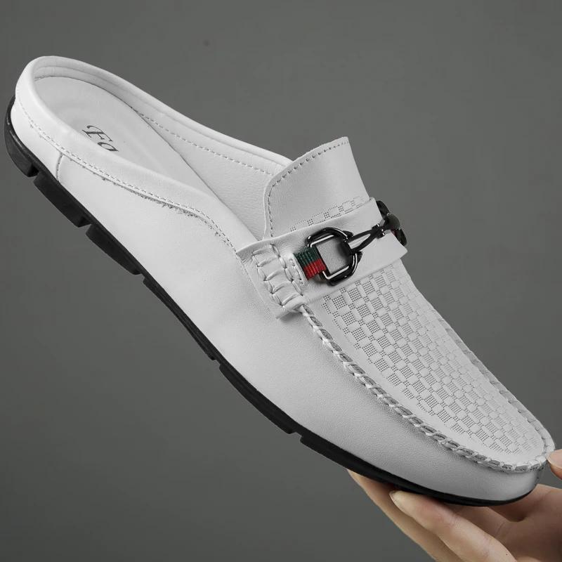 

2024 Новые летние мужские тапочки с мягкой подошвой из натуральной кожи, повседневные мужские тапочки, дышащая обувь, легкие сандалии 46 белый