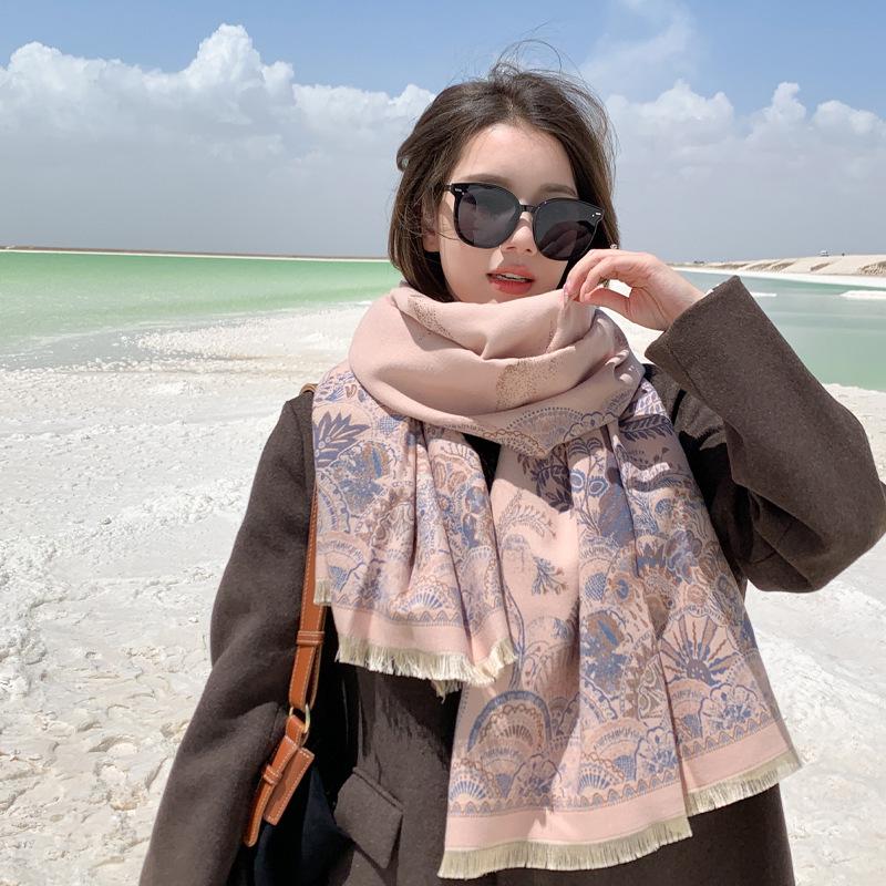 Retro Ethnic Style Scarf Cloak Tibet Xinjiang Travel Autumn and Winter Warm Shawl Thickened Scarf Women's Versatile Outer Wear