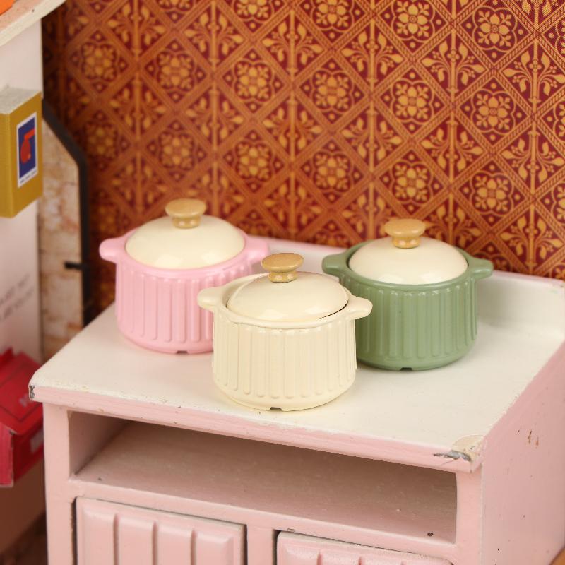 [JN] 1/12 Miniature Dollhouse Kitchen Butter Colored Soup Pot Model Kitchenware Decoration Dolls House Micro Scene Ornament