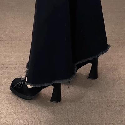 Retro runder Kopf High Heels Damen Frühling und Herbst kleine Schleife leichter Mund Damenschuhe dicker Absatz einzelne Schuhe