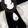 Delicate Wedding Velvet Queen Lady Women Party Pearl Girls Brooch Elegant Lace Brooch Cameo