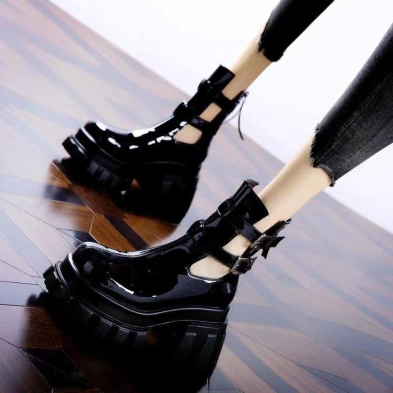 Fashion Platform Platform High-heeled Hollow Fashion Boots 2025 Spring and Summer New Double Belt Buckle British Style