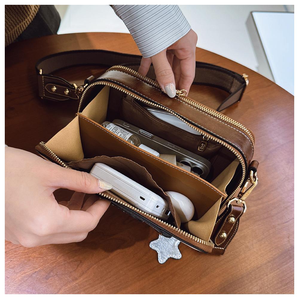 BEIBAOBAO New Cute Cartoon Bear Women's Messenger Bags Creative Trendy Ladies Single Shoulder Bags Fashion Lightweight Simple Underarm Bags for Female
