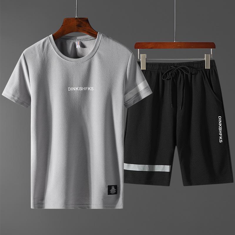 Men's Short Sleeved Round Neck T-shirt Set Fashion Casual Loose Fitting Sports Set