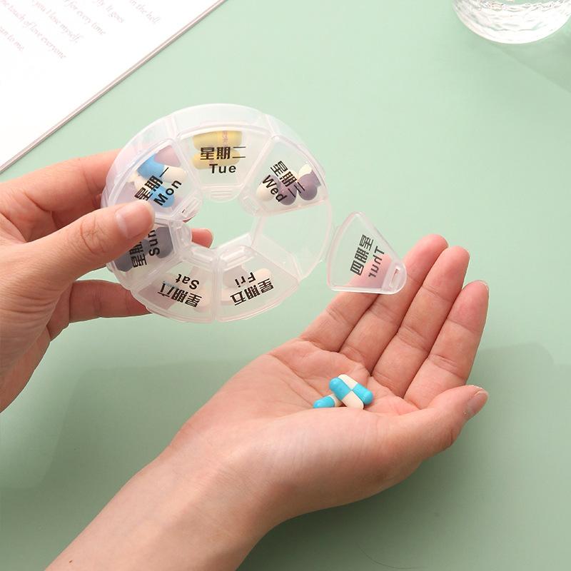 Portable Pill Case Plastic 7Days Tablet Vitamin Small Pill Box 1Week Grid Plastic Box Color Transparent Pill Box Storage Tablet