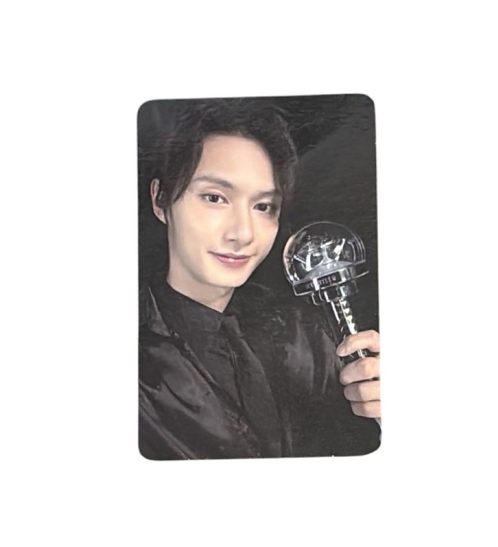 

[ИСПОЛЬЗОВАННАЯ] Коллекционная карточка SEVENTEEN RIGHT HERE CARATZONE JUN