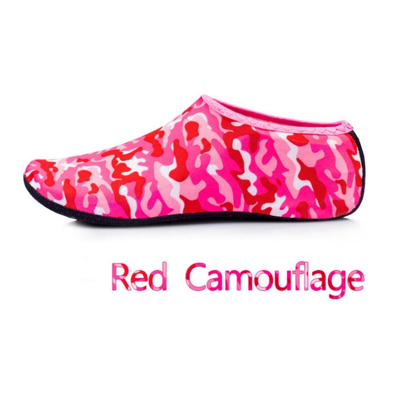 Quick Dry Aqua Socks Ideal For Beach Swimming And Water Sports