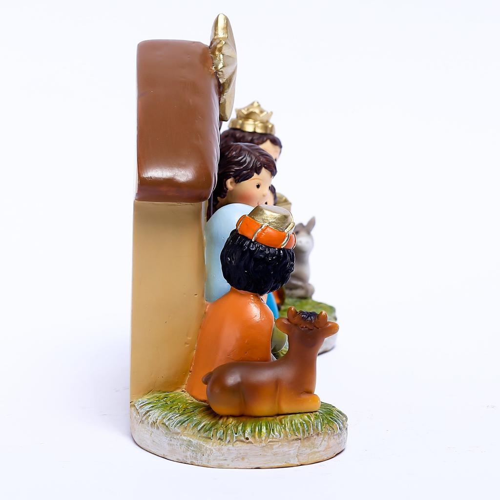 Nativity Scene Figurine Realistic Resin Xmas Nativity Scene Decoration for Home and Office