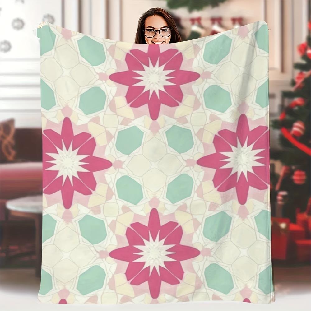 

1pc Pink and green floral patterned blanket polyester fabric machine washable suitable for bedroom and living room décor 75x100cm