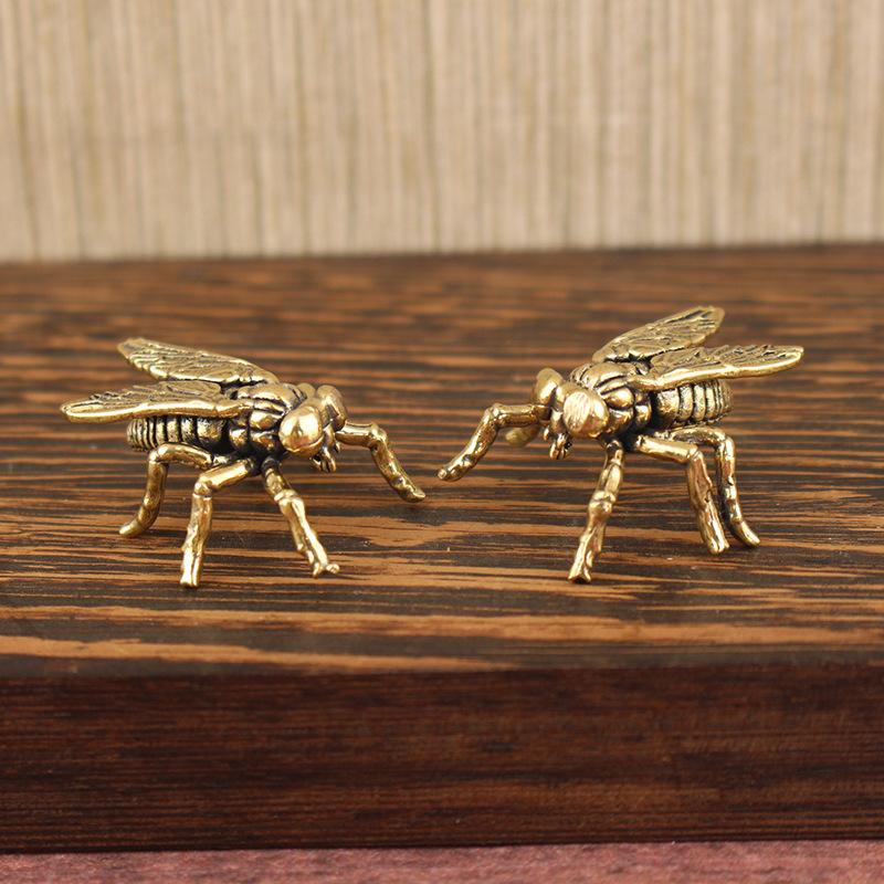 1Pcs Tea Pet Insects Animal Figurine Home Desktop Decoration Retro Brass Fly Insect Ornament Miniature Statue Vintage Craft