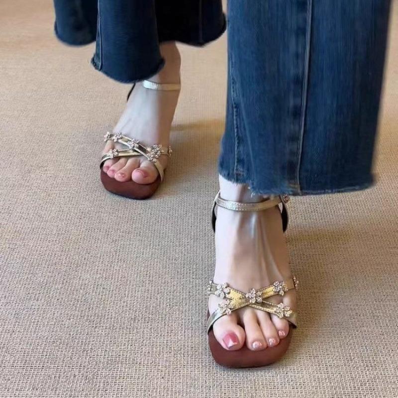 Fashion Vintage Square Toe Rhinestone Flower One-Toe Open-Toe Women's High-Heeled Sandals