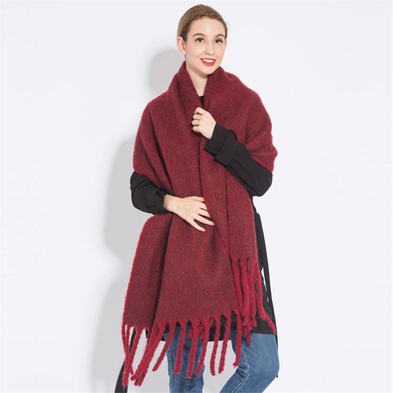 Winter Thick Warm Plaid Cape Wraps Female Bandana Pashmina Luxury Cashmere Womens Scarf Long Tassel Female Foulard Thick Blanket