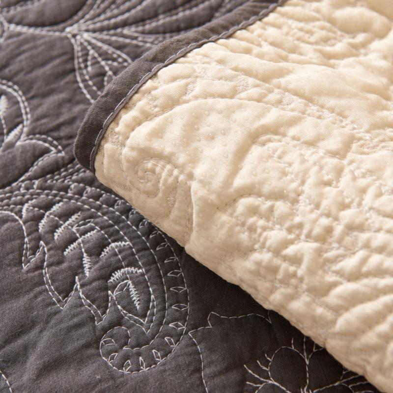 New High-End Embroidery French Retro Embroidery Cotton Sofa Cushion Back Towel Sofa Cover Cloth Machine Wash