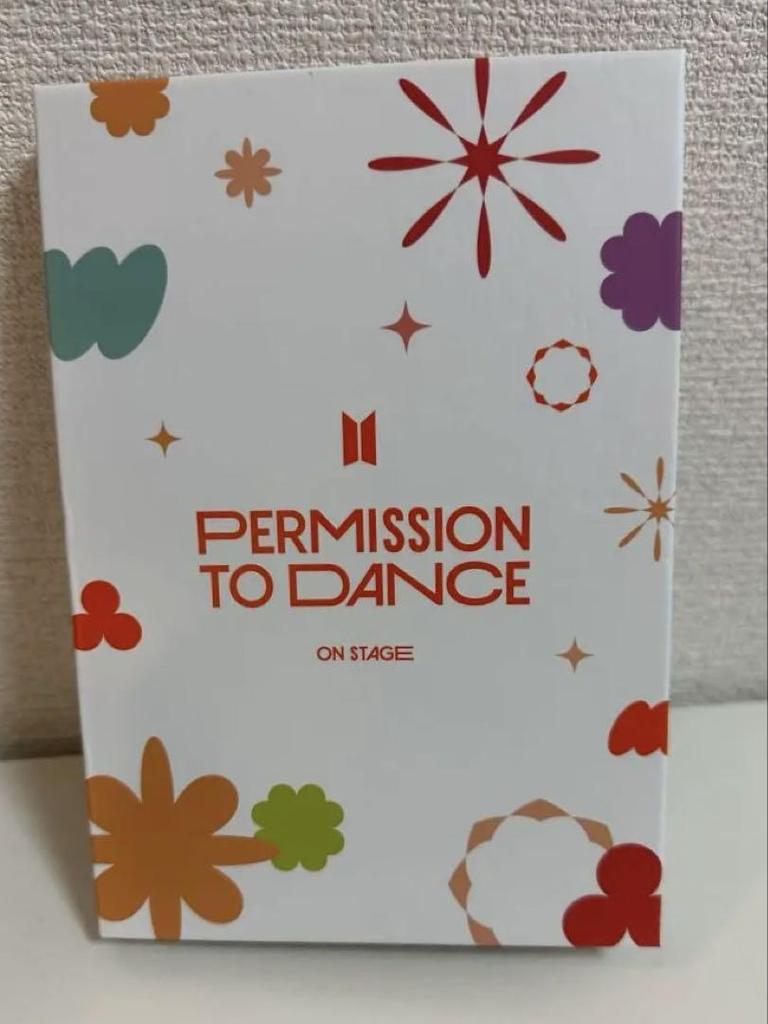 [USED] BTS PERMISSION TO DANCE ON STAGE photo card