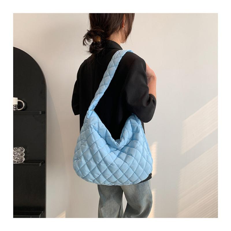 New Retro Large-capacity Nylon Embroidery Thread Rhombus Large-capacity Tote Bag Women's Shoulder Bag Messenger Bag Women's