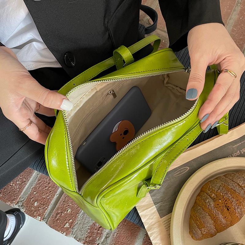 Simple Leather Women's Handbags Fashion Solid Color Shoulder Bags Versatile Underarm Bags Casual Commuting Small Handbags