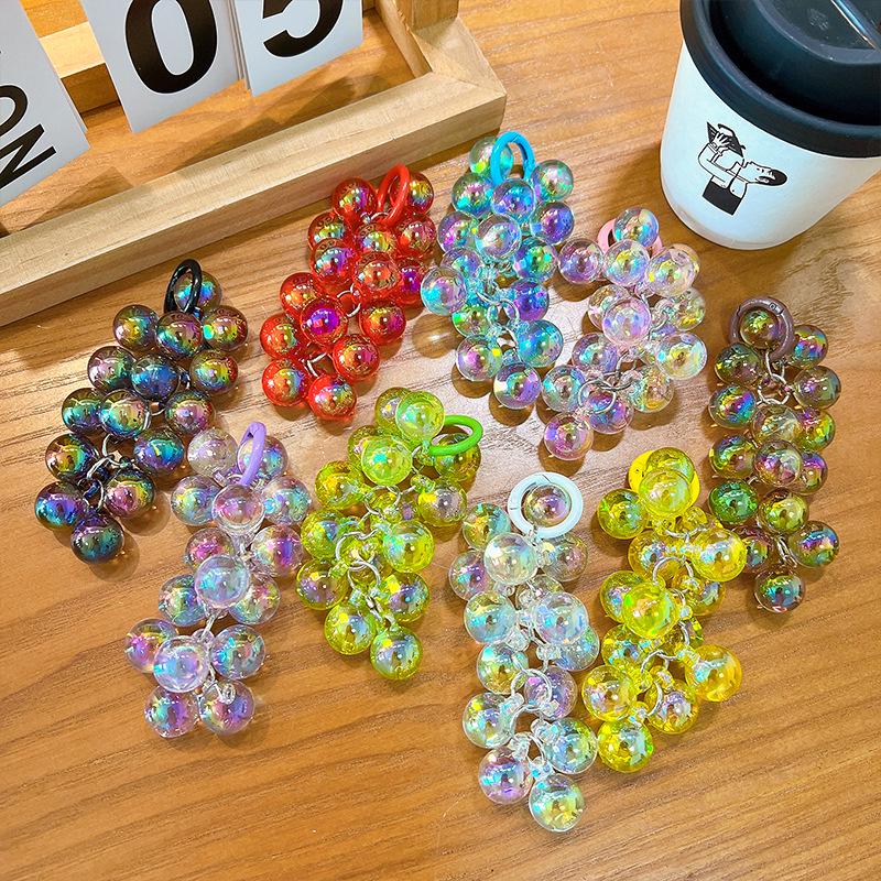 Acrylic Grape Bunch Keychain: Cute Couple Bag Charm & Creative Car Keyring for Women