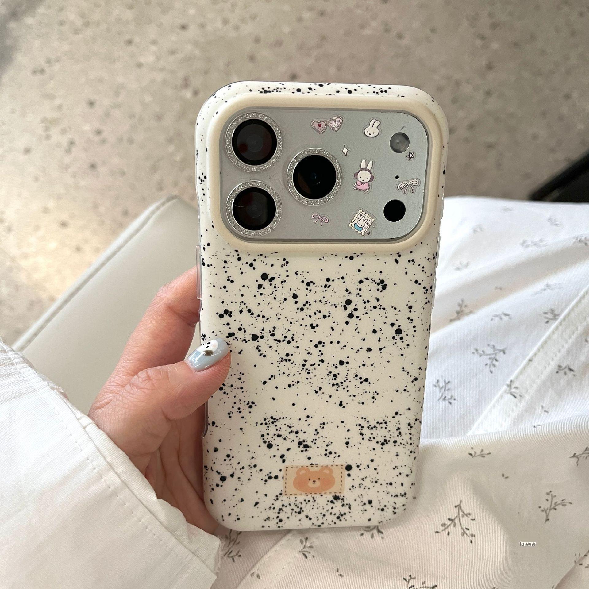 

Niche Ins Ink Splatter Bear Stand for iPhone 17 Pro Max/16/15 Apple 15 Pro