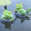 Adorno de Rana Flotante de Resina Tumbada sobre Neumático Decoración Acuática para Estanque de Jardín Estatua de Animal