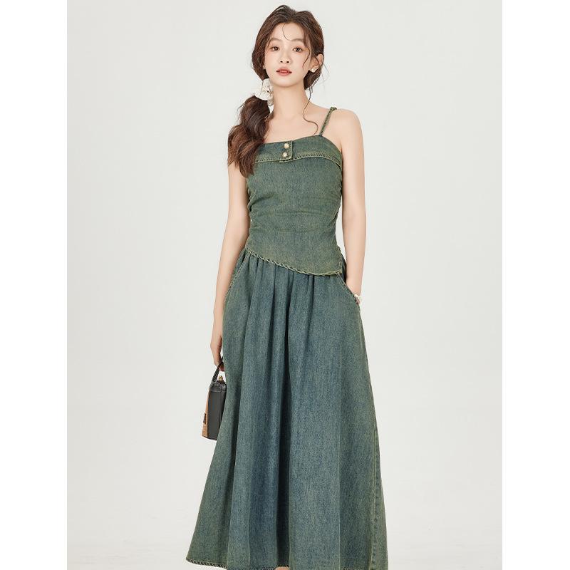 Summer retro washed denim small suspender top + versatile skirt denim two-piece set