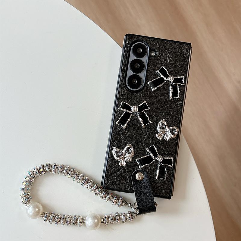 

Ins Wind Pearl Handheld Chain Bow Phone Case for Samsung Zflip 7 Flip Vivoxflip Folding pocket2
