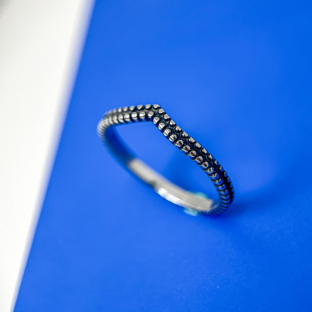 Glory_Arden [Unisex] Surgical Steel Vintage Crown Shape Ring / Gbsr-075