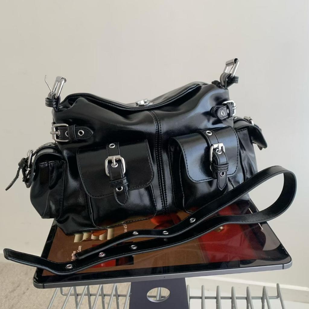 Fashion Shoulder Bag for Women Spice Girls Moto-styled Handbag Street Hip Hop Female Armpit bag Multi-pocket Designer big totes