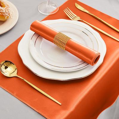 מוצרי טקסטיל לחדר אוכל וסלון – מפיות שולחן