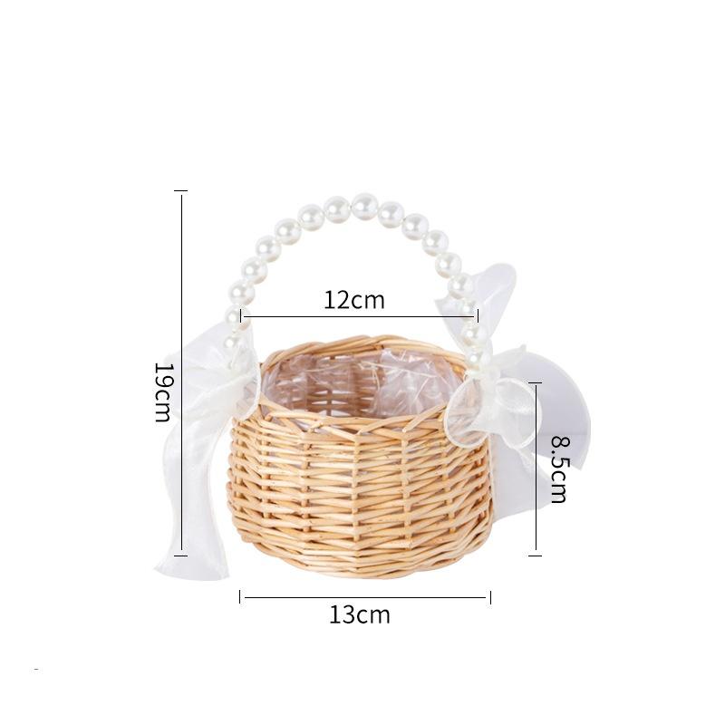 

Handmade Storage Rack Woven Flower Baskets Rattan Storage Basket Flower Girl with Pearl Hand Basket for Home Wedding Decoration