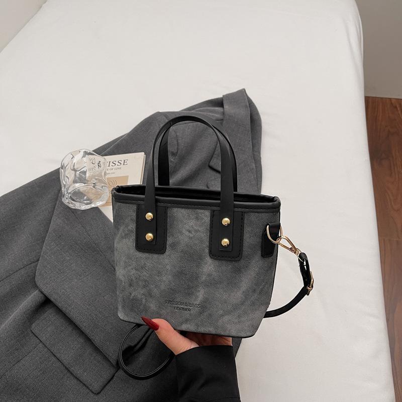 

Niche high-end small bag women s new trendy and versatile single shoulder crossbody fashion portable bucket bag blue