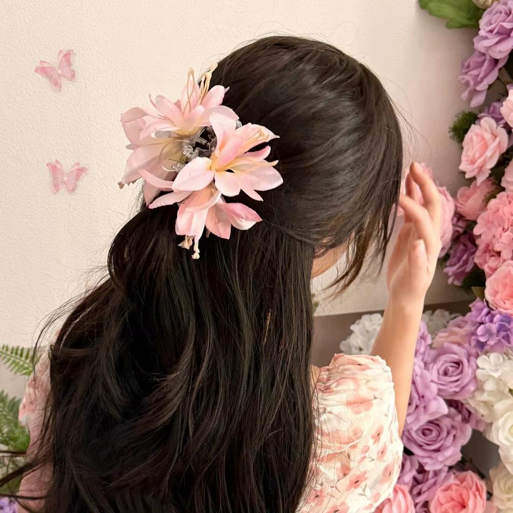 Hawaiian Flower Hair Clip/Claw for Women Artificial Floral Shark Clip Lily Barrettes Hairpin Accessories Vacation Beach Gifts