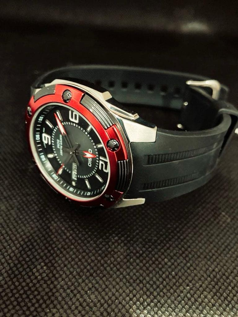 Casio MTP-1327 Quartz (Battery-operated) Overseas Model Red
