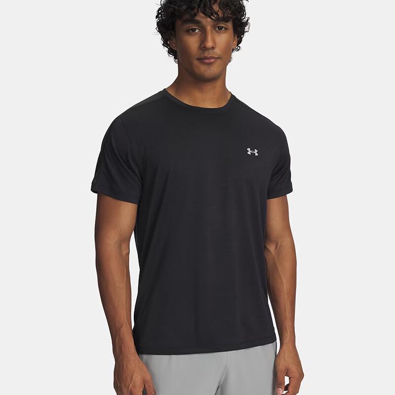 

Under Armour Men s Sportstyle Short Sleeve T-Shirt XL