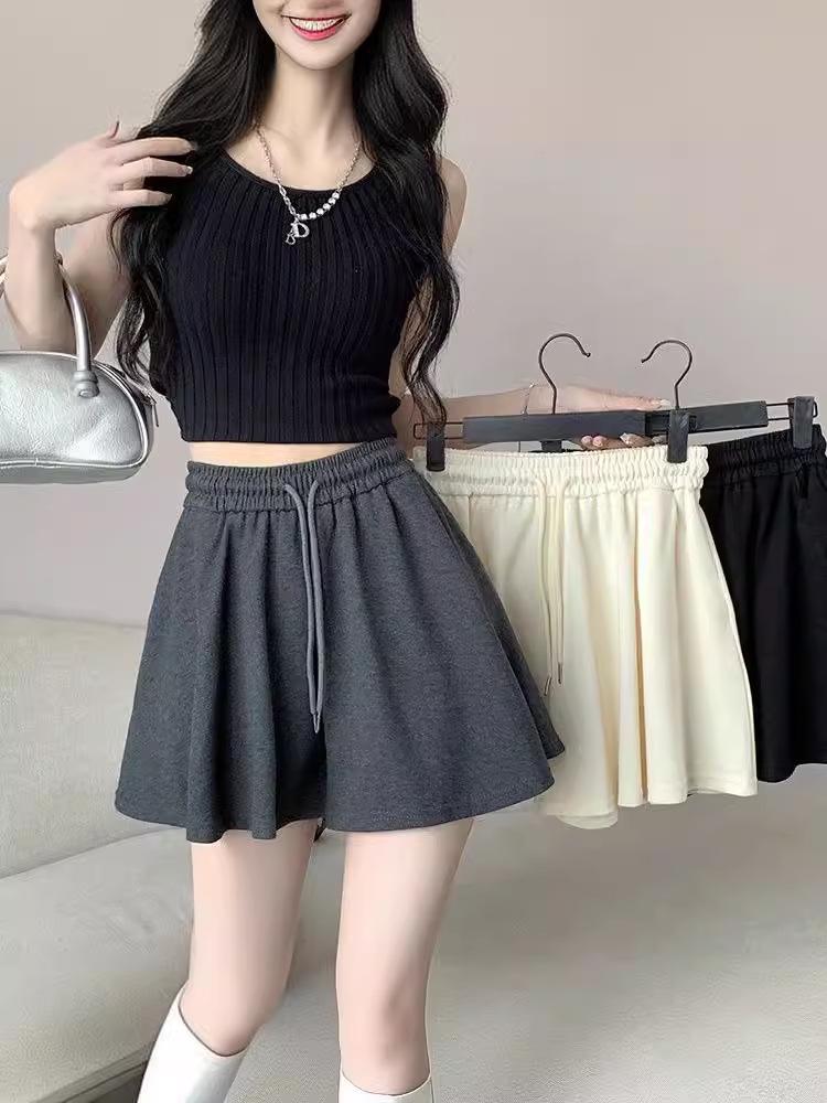 Women's Summer Fashion Wide-Leg Culottes: Loose, Flowy, Anti-Exposure Shorts