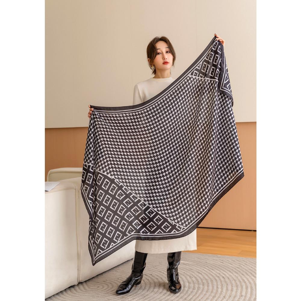 Flower Printed Chiffon Scarf Classic Thin Smooth Satin Shawl Elegant Style Windproof Sunscreen Head Wrap for Women