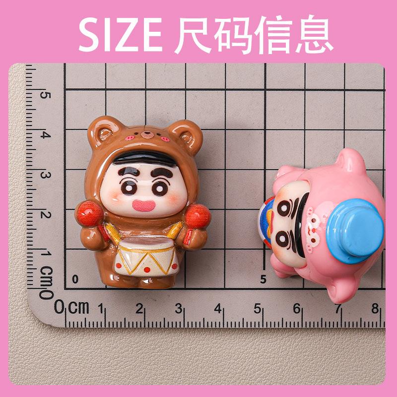 8Pcs/Set Circus Crayon Shin-Chan Mini Figurine Toy Collectible Model Doll Desktop Home Decoration Fans Gift
