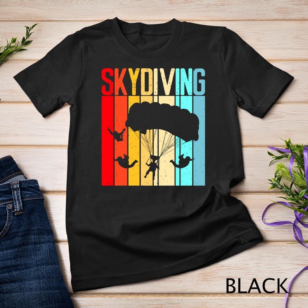 Skydiving 2023 T-Shirt Unisex T-shirt