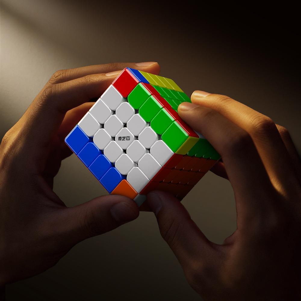 Warrior 5X5 M UV Magnetic Magic Cube Stickerless Professional Fidget Toys Qiyi 5X5 Warrior Cubo Magico Puzzle