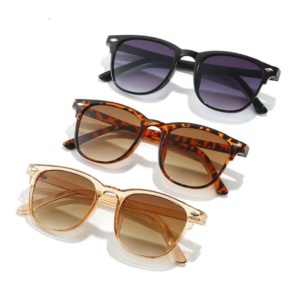 Full Frame Retro Sunglasses - Versatile, Trendy, and Slimming Douyin Live Stream Style