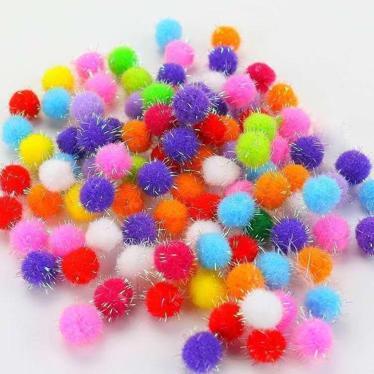 Mehrfarbige Hochelastische Pompons: Gemischte Größen für kreative DIY- und handgefertigte Dekorationen