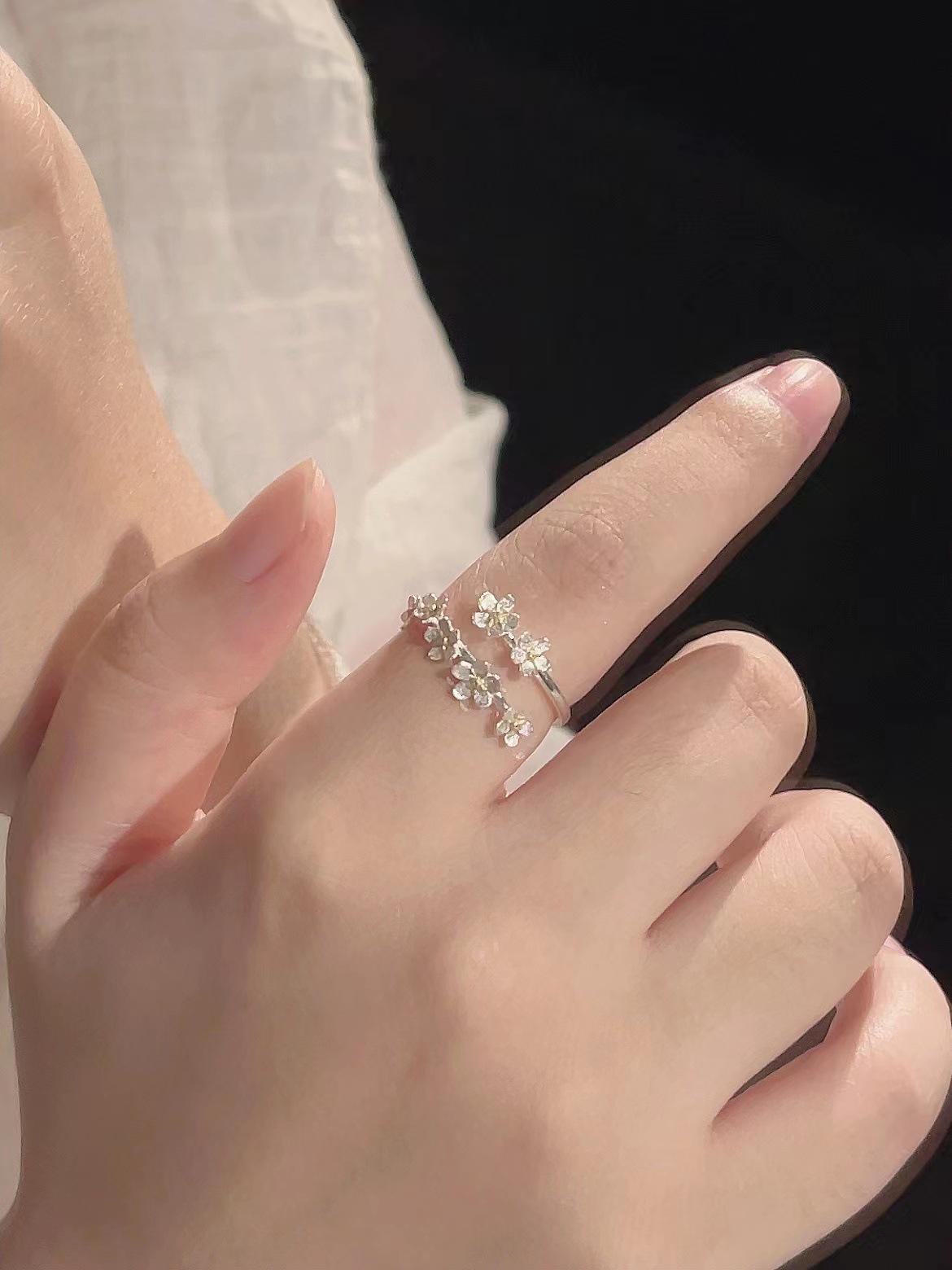 

Регулируемое кольцо с цветком незабудки для женщин, дизайн в лесном стиле, высокая мода, легкая роскошь J6082