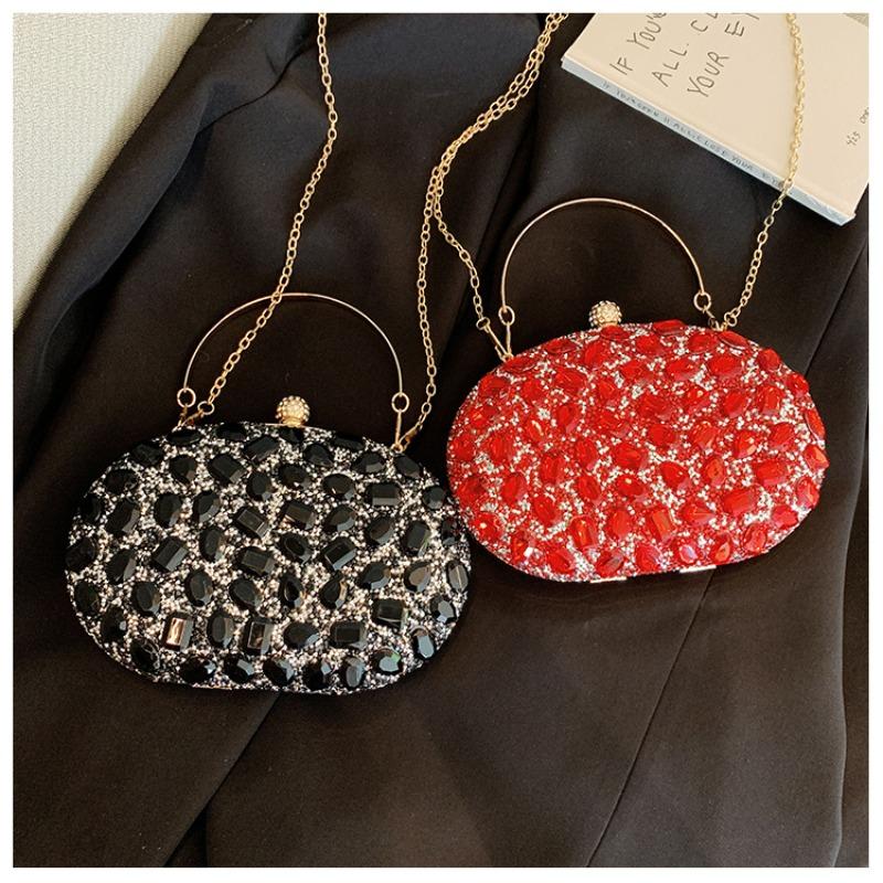 Nuevo bolso de cena incrustado de diamantes Bolso de mano de moda para banquetes para mujer Bolso pequeño para vestido Bolso bandolera de hombro totalmente de diamantes