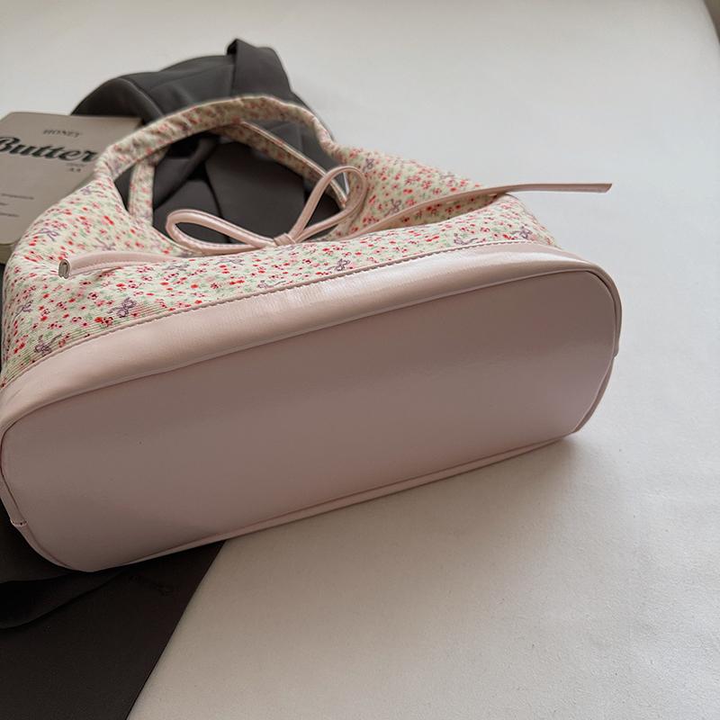 Floral Print Tote Bag with Bow Detail and Soft Handle Stylish Women's Everyday Shoulder Bag