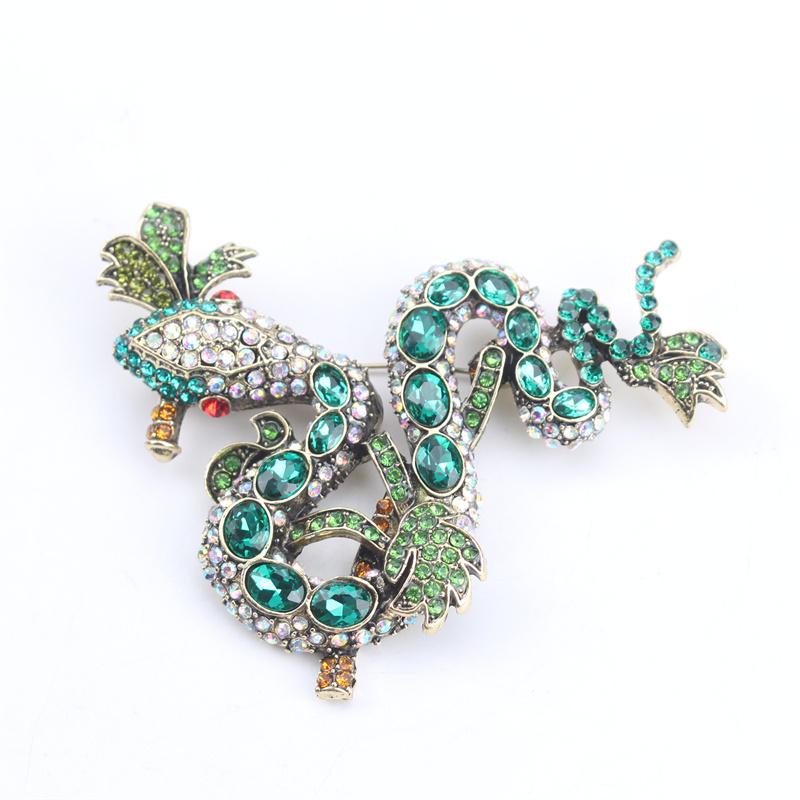 Stylish and Elegant Zodiac Animal Snake Brooch Personalized Luxury Accessory Pin Gift