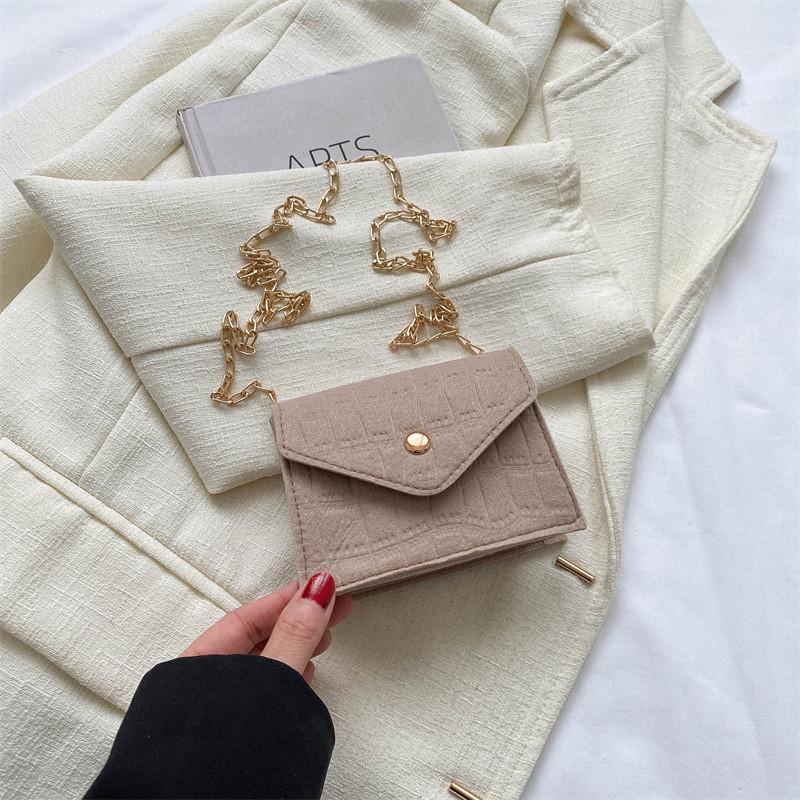 Trendy Street Style Chain Crossbody Bag Felt Material Medium Sized Square Bag Fashionable Accessory хаки