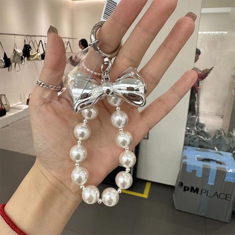 Bowknot Pearl Hoop Keychain Decorations Keyring Ornament Backpack Handbag Charm Pendant Gift For Girls Women